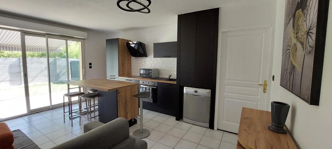 Superbe Appartement Proche De Tout, Climatise. 拉特斯特德布赫 外观 照片